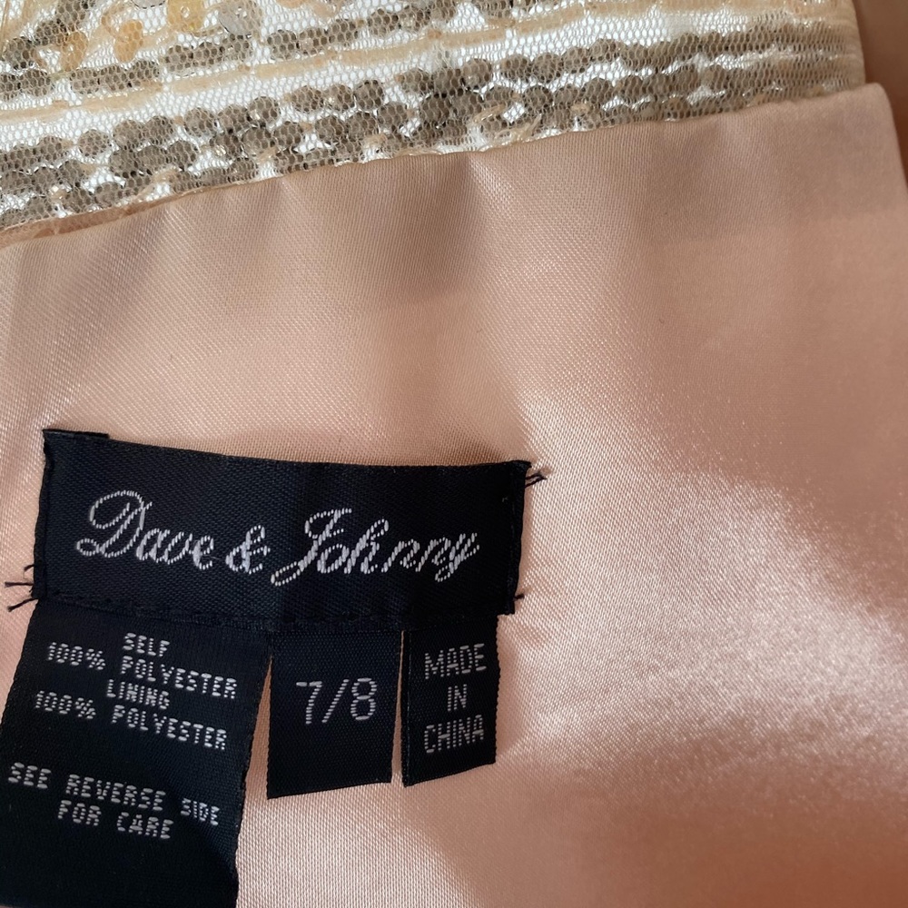 Wore it once for my prom in 2017!